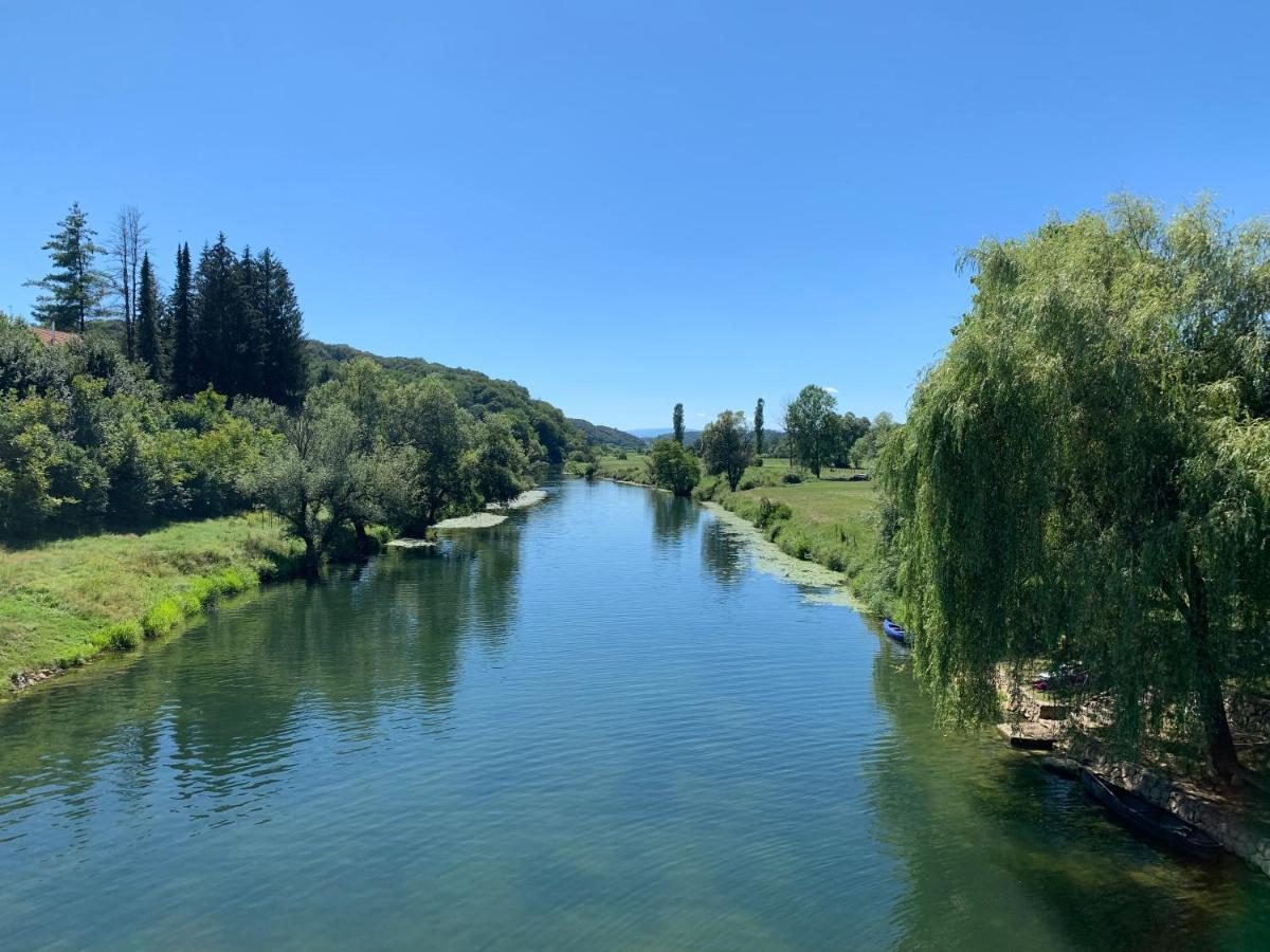 فيلا Kuca Za Odmor Dragonfly River House On Korana Near Plitvice And Mreznica Barilovic المظهر الخارجي الصورة